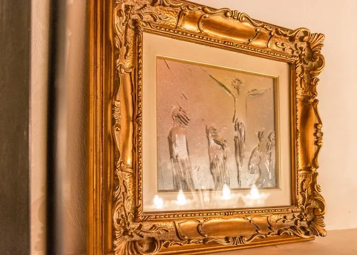 Fenice Backstage Over Canal Wenecja