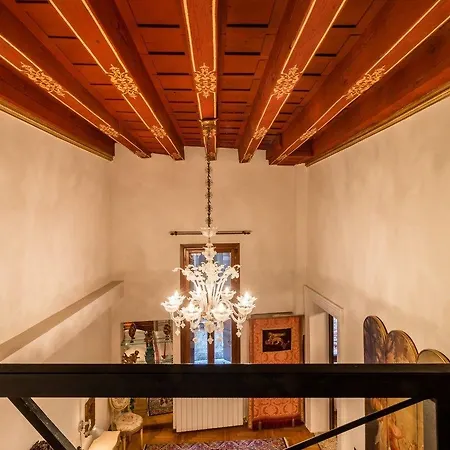 Fenice Backstage Over Canal 公寓